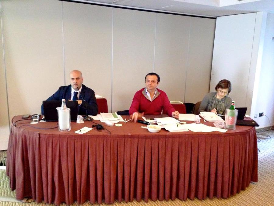 FENAPI_Group's tweet photo. #CorsiFormativiFENAPI
Il corso Fenapi sulle Nuove Strategie di sviluppo fa tappa a NAPOLI. 
http://t.co/IskdrwD3qm http://t.co/aj9juJoZV4