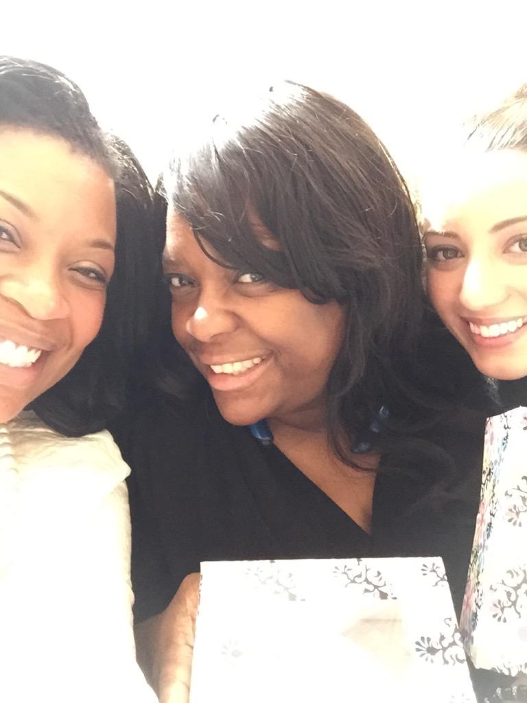 How sweet Literally! Farewell homemade mini coconut poundcakes from <a href="/UANSCS/">Alabama NSCS Chapter</a> <a href="/drjones66/">DrStacy</a> - still warm! #SouthernCharm