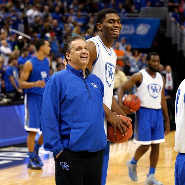 FirstTake's tweet photo. "@UKCoachCalipari is @PhilJackson11, Tom Izzo is @LarryBrownSMU!!!" - @stephenasmith #Final4Coaches http://t.co/XekwvOvDAj