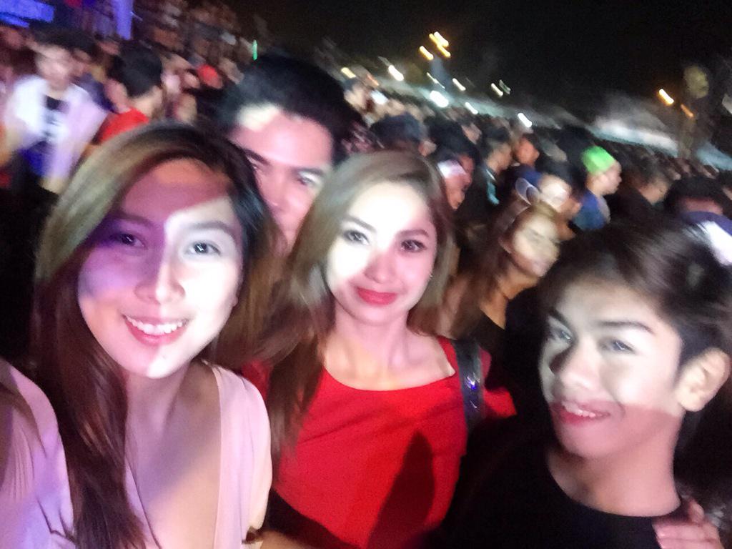 francescataruc_'s tweet image. #Unleashed4  🙌🎉🎊