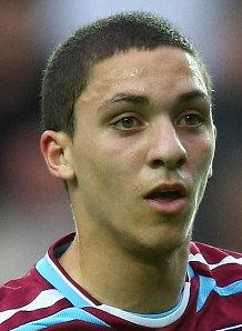 Happy 27th birthday to the one and only Hogan Ephraim! Congratulations 