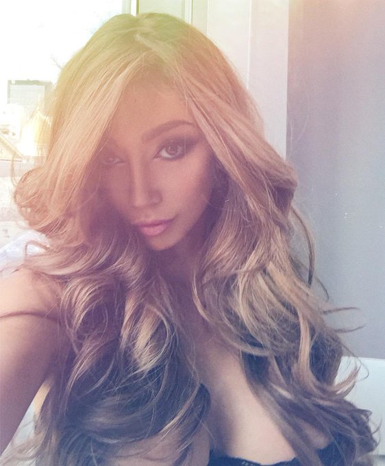 #Spring is in the air! I hope everyone has a #beautiful day ~ Yasmine Petty http://t.co/c6ZJrmdAHE<a href="/tag/spring"class="tags">#Spring</a><a href="/tag/beautiful"class="tags">#beautiful</a>