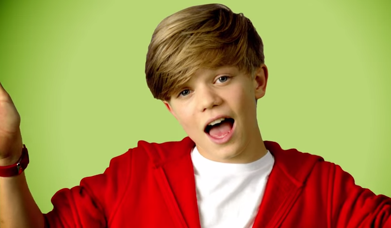 Ronanatorrrr's tweet photo. @RonanParke Remember A Thousand Miles.. ♥ http://t.co/6Ot0twugqG
