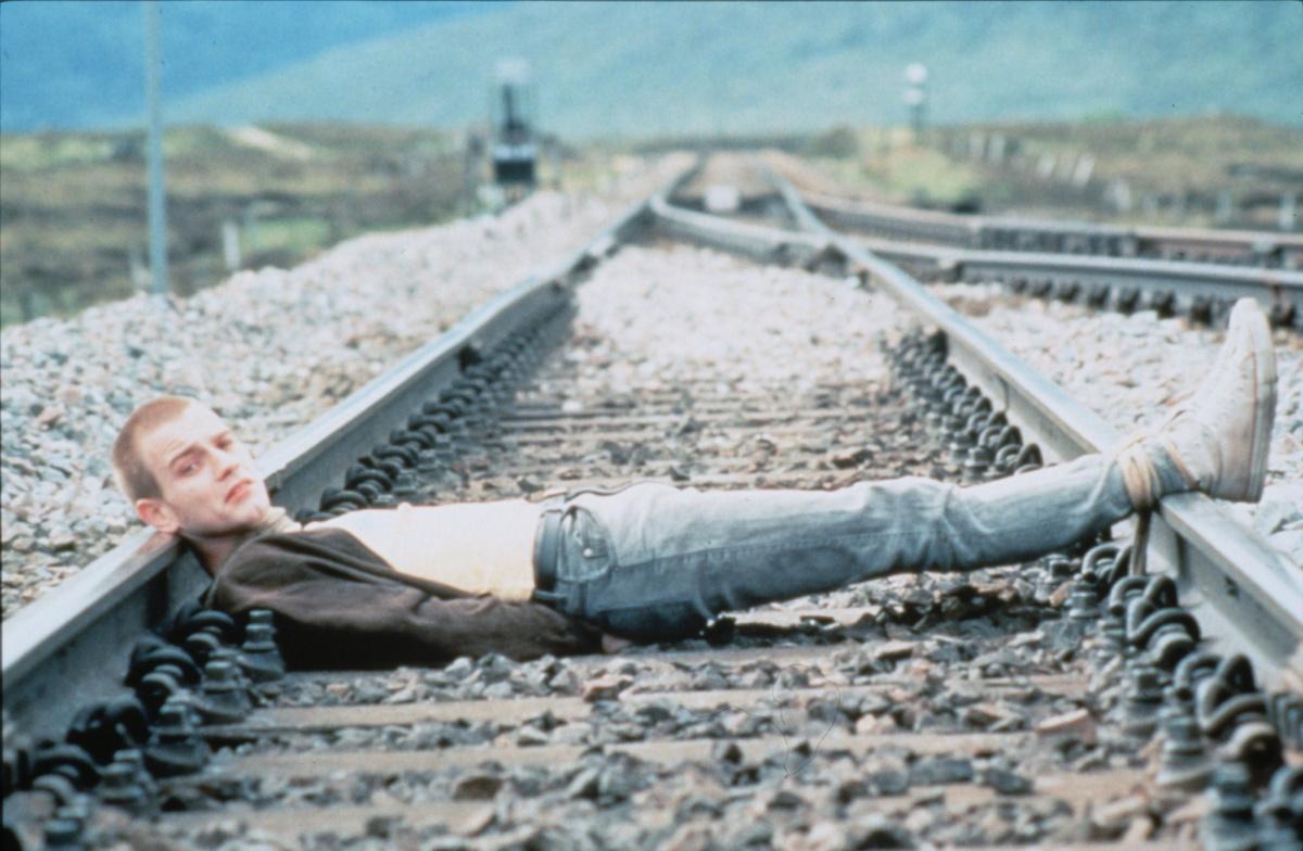 Happy birthday, Ewan McGregor! Trainspotting screens in 35mm this Friday & Saturday. 