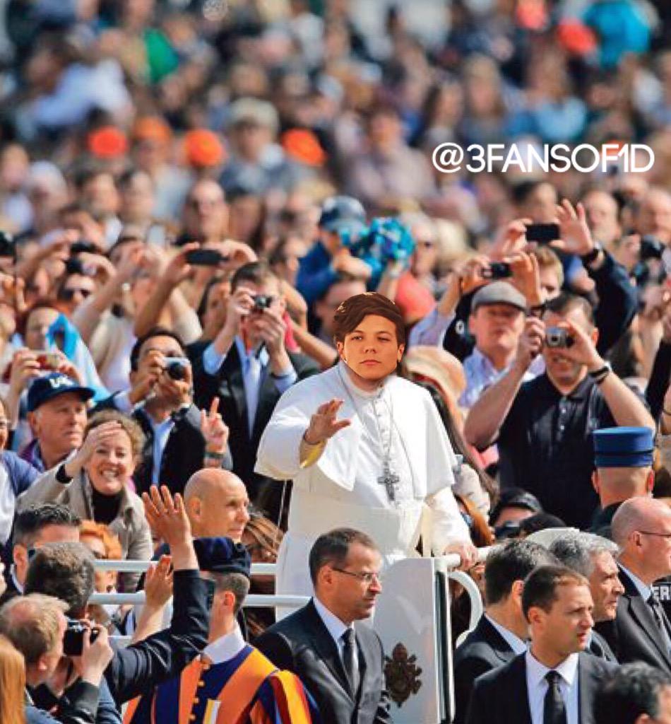 3fansof1D's tweet photo. The whole fandom right nowwww
#louistomlinson #masterfallwisdom #LOUISFORPRESIDENT @Louis_Tomlinson http://t.co/neQW5KaAPR