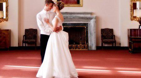 wedfolio's tweet photo. Reviewed: @suzannekk. Tiffany: "We loved Suzanne the moment we met…" http://t.co/4p9ezyO1jA http://t.co/RyGlDGx8oC