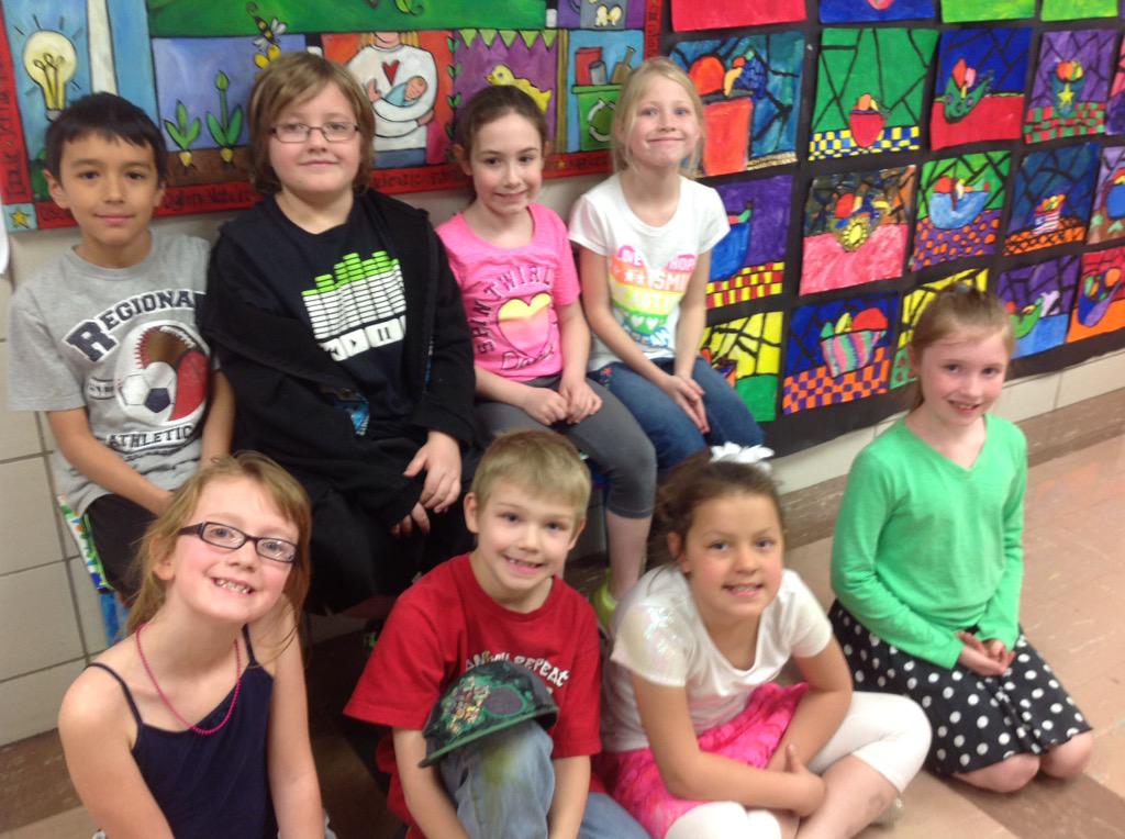 wrightreader's tweet photo. Mrs. Sereg's class @Seregs3rdGrade had these fantastic readers in February!  They're getting ready for 4th grade! http://t.co/QK6pS9cv9g