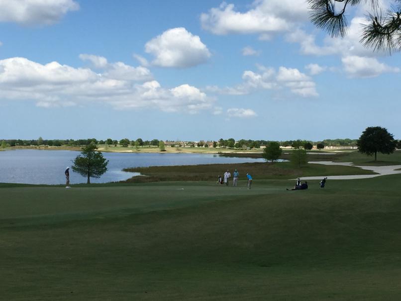 WestFloridaGolf's tweet image. Lakewood Ranch Open underway. 1st groups finishing up round 1 #wfgtdevelopment #major #7K1st