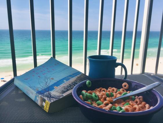 AubreyWollett's tweet image. I woke up to this. 👌📖 ☕️ #panamacitybeach #springbreaktour #thewishingtree