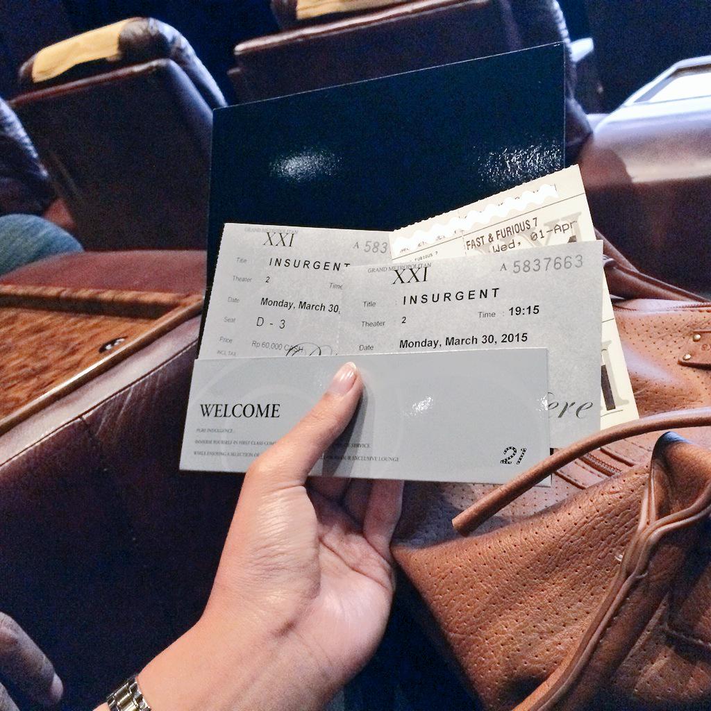 jiliany's tweet photo. Baru sempet nonton😅 http://t.co/blepPsAYna