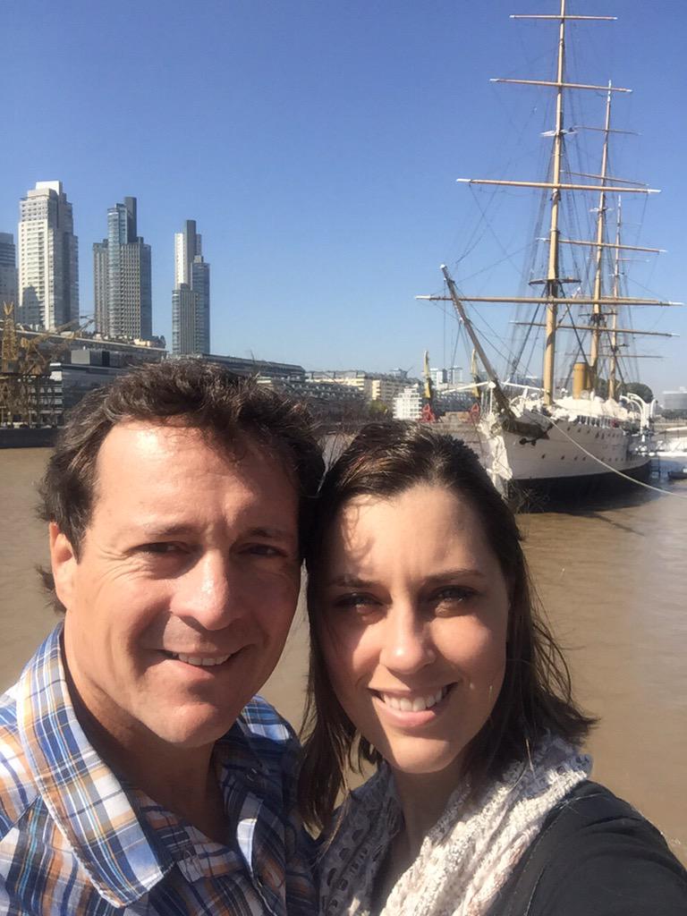 UH_Chantelle's tweet photo. Walked 5.5 miles on our 1st morning #BuenosAires! Love #ExploringNewCities! @GwGJeN @GWG_NUR @UhmMag @UnivHuntress http://t.co/5BrtLdRGpY