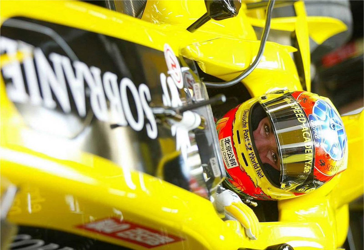 MS_Pictures's tweet photo. "@KevTs: @MS_Pictures @realTimoGlock in the Jordan, China 2004 http://t.co/IOhC4GahbW"