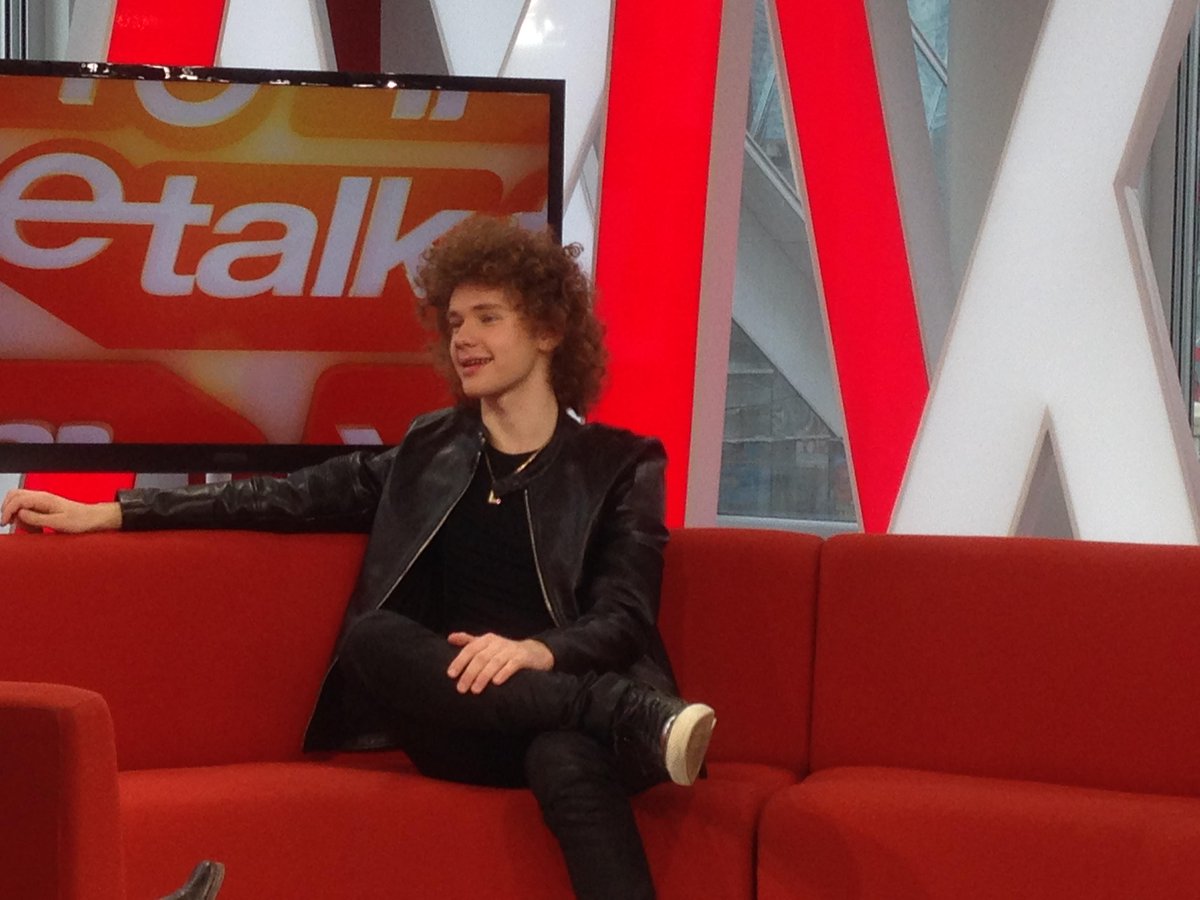 FanCescoOFCL's tweet photo. @FrancescoYates was AMAZING on @CTVCanadaAM this morning! #B2BL http://t.co/0HERwcAwtn