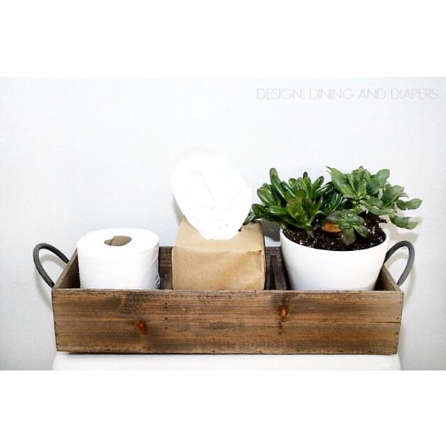 AMStandard's tweet photo. This small wooden crate is perfect for bathroom storage: bath tissue, toiletries, and alwa… http://t.co/iYe9e7iveb http://t.co/BHOG1qwMkh