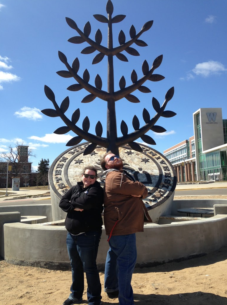 WMUAdmissions's tweet photo. “I am trying new things and getting out of my comfort zone by talking to new people.” #HoWMU http://t.co/P53iXkP5PP http://t.co/1sVFcNinsu