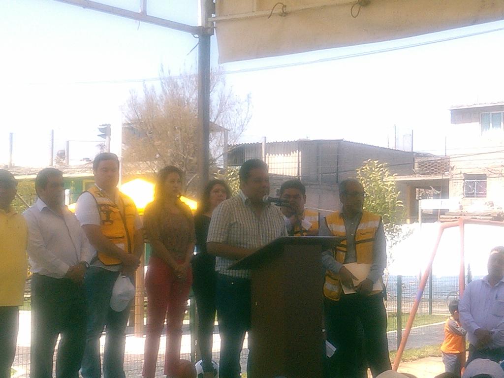 SPublicosNeza's tweet photo. #EnNezaElCambioYaSeVe Con él rescate de espacios públicos "Parque las Torres" Col. Las Águilas @GobNeza http://t.co/QRxVaVQ45j