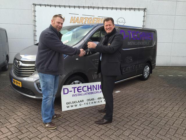 Vandaag mijn nieuwe bedrijfswagen in ontvangst genomen <a href="/Hartgerinkbv/">autobedr.Hartgerink</a> #opel #vivaro