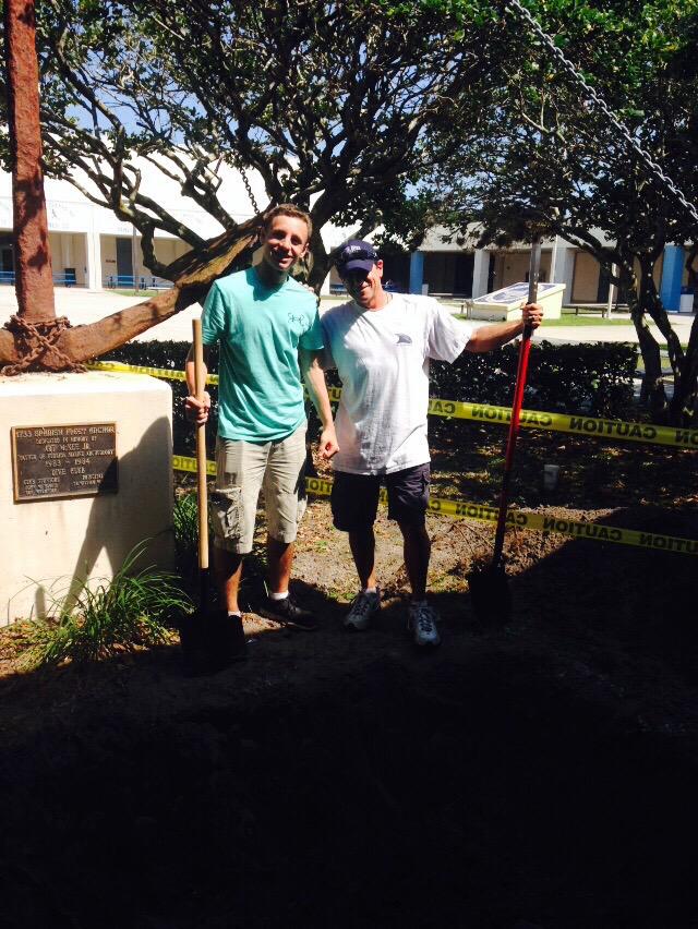 The_Galleon's tweet photo. @tiburonybk broke ground today! The Time Capsule will be here soon! #tiburon #classof2015 #timecapsule http://t.co/oyqoz42eWz