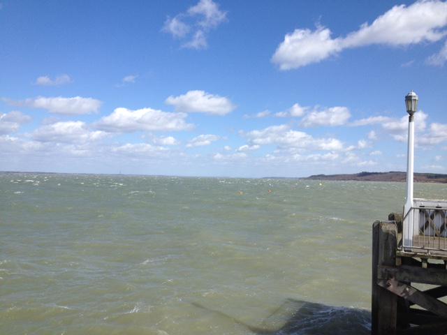 IOWInformation's tweet photo. A few photos from a windy walk in #Yarmouth with my girls #IOW http://t.co/KzFND9nlw1
