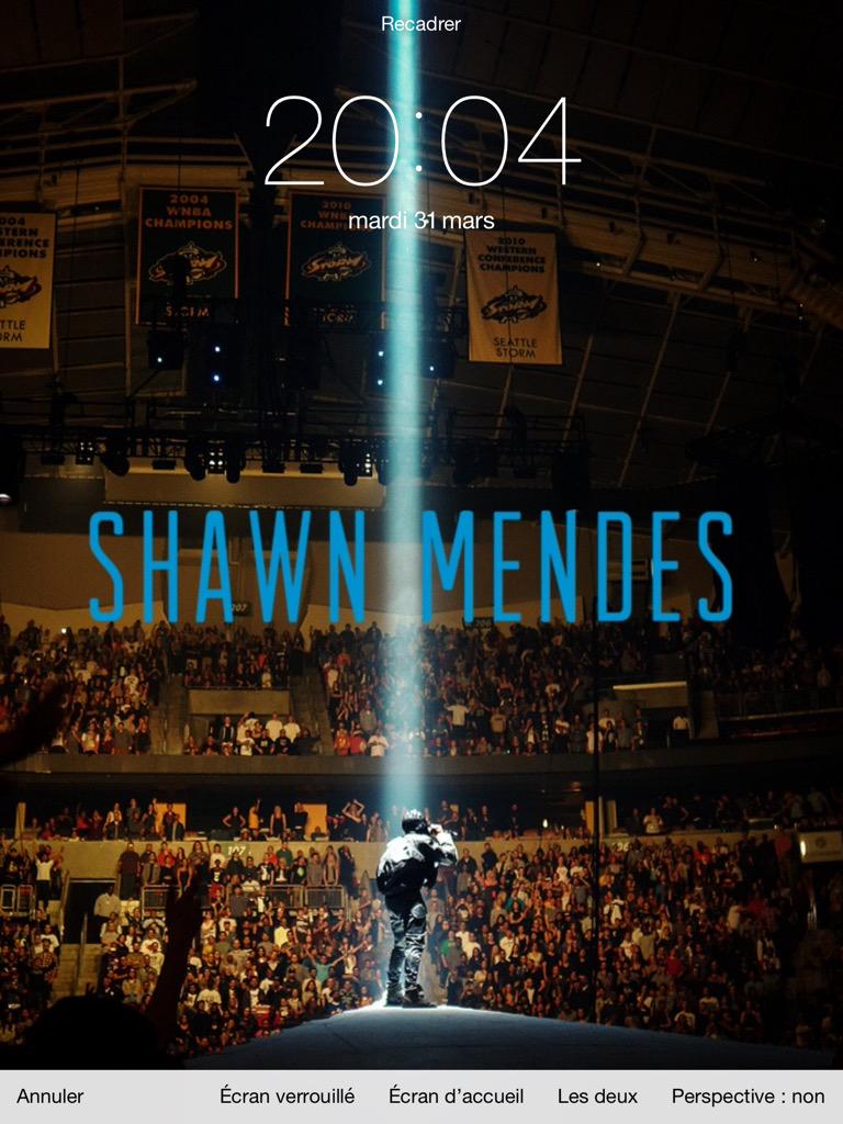 New_Lockscreen tweet picture