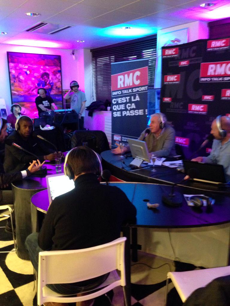MisterBeno1's tweet photo. @MisterBeno1 en direct de Luis Attaque http://t.co/jy3cOW6yek
