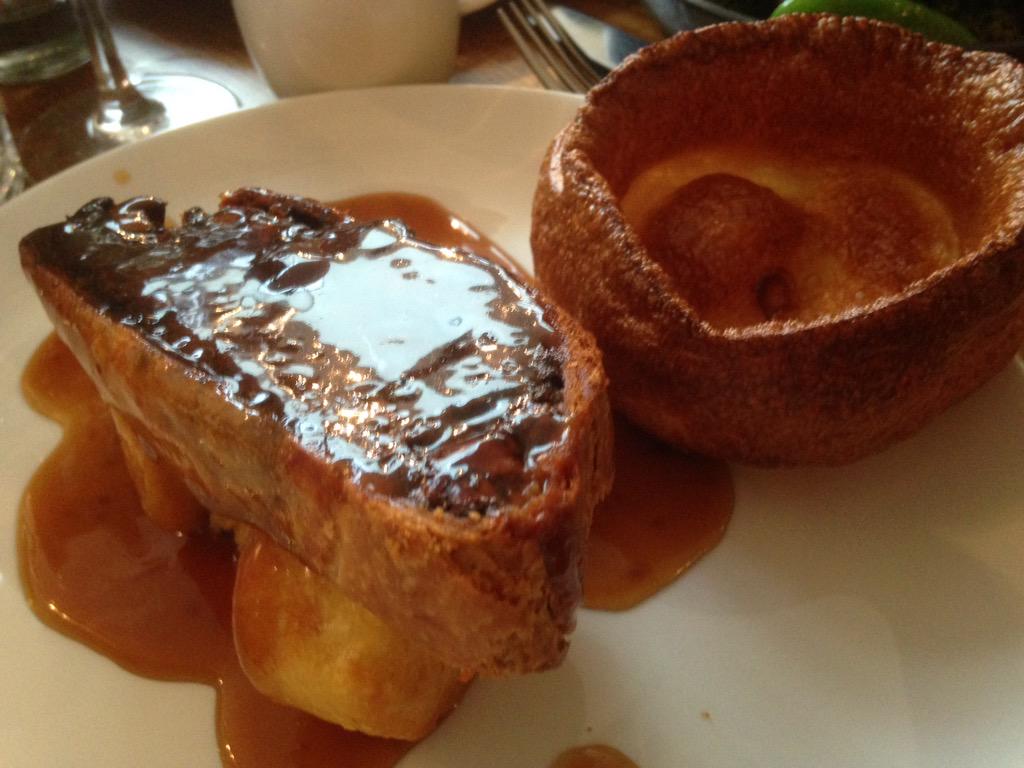 andydhare's tweet photo. Hi #Solihullhour #Blkcountryhour I'm a #vegetarian food blogger for reviews, restaurants see http://t.co/I8bWkLNOJ0 http://t.co/Z1LOkcTyfI