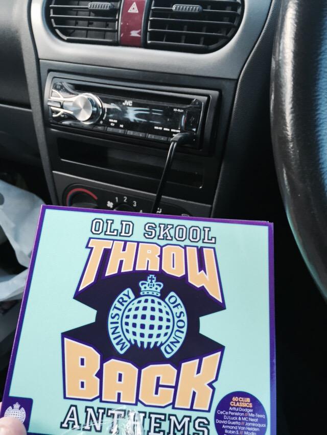 Carloss22_'s tweet photo. Had to make this cheeky purchase 🙌 👯👯🎶🎶 http://t.co/VndrqkJIa9