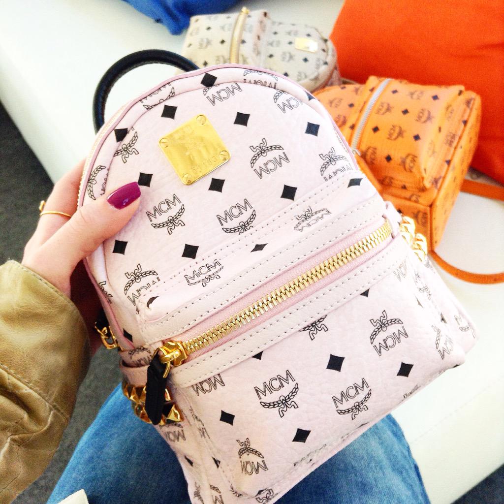 BlouBlou's tweet image. Today at the @MCMtweets press event at @DinnerGR !!! #actandreact  #DinnerInTheSkyAthens #McMgreece