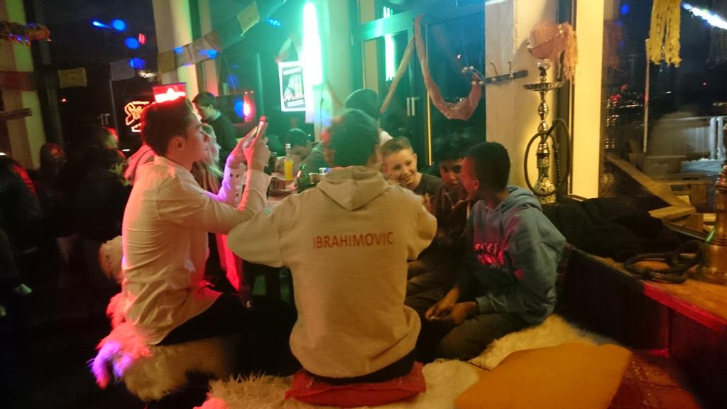 Q3Austria's tweet photo. Having a chilled evening at the Leuchttrum #djindahouse #tunes #dancingshoes http://t.co/wu2kleBxPD