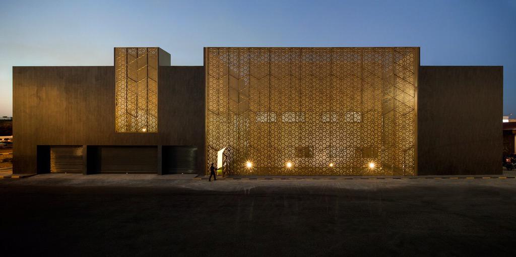 arthitectural's tweet photo. Ali Mohammed T. Al-Ghanim Clinic by AGi architects in Kuwait
more here: http://t.co/nnUXYgwidh
#clinic #architecture http://t.co/CnXkcA2dDY
