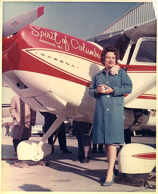 RepMarcyKaptur's tweet photo. #WHM15 Quiz 3/7: Who was the first woman to fly solo around the world? https://t.co/o4oM8NDCQT http://t.co/3cs8C7htZZ