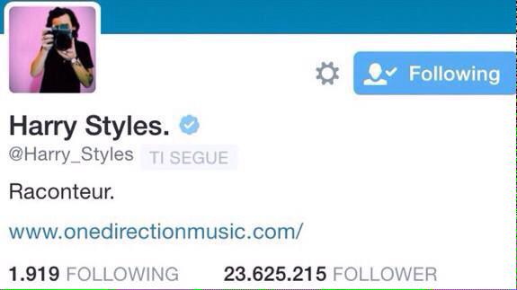 NiallOffHoran1D's tweet photo. 🌟Rt se vuoi una chat privata con Harry🌟

Volevo provare a capire come ci si sente a poter dire una cosa del genere.. http://t.co/NguZKm4own