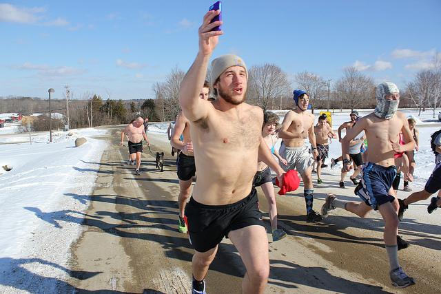 unityonsocial's tweet photo. Where else can you find students embracing all four seasons (and so enthusiastically)? #OnlyAtUnity #UnityExperience http://t.co/pRarcr9UWN