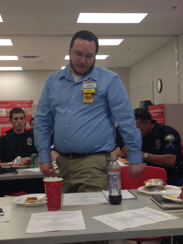 Cort_Powell0251's tweet photo. #1914 #marchoutshortage #PartnershipsMatter @JamieF1023 @P_Underwood_ http://t.co/TkuXfhzWrj