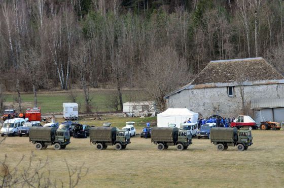 el_pais's tweet photo. Allianz reserva 278 millones para indemnizar a los familiares de víctimas de Germanwings http://t.co/aHHdfD19FZ http://t.co/tsnajVyiaY