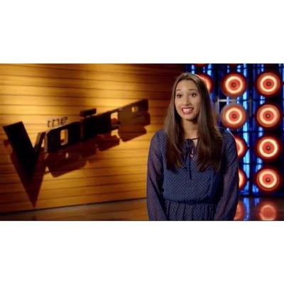AussieBoyMAS's tweet image. does anyone else agree with me that Lexi Davila  from the voice look like Ari G?