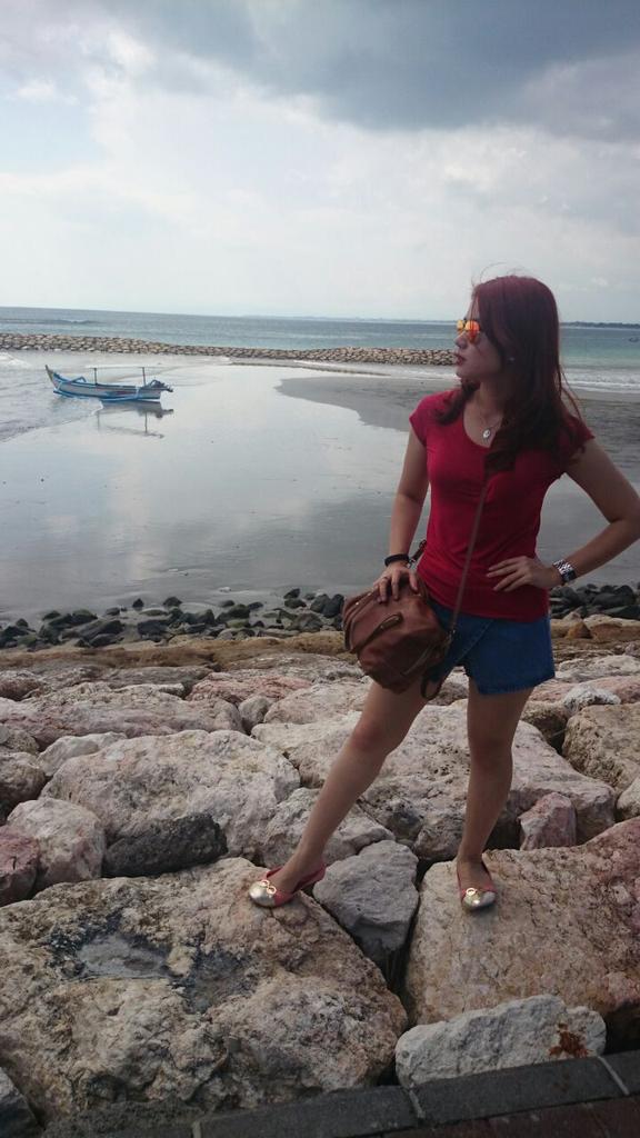 vanvan chantique (@clara_ivanna) on Twitter photo 