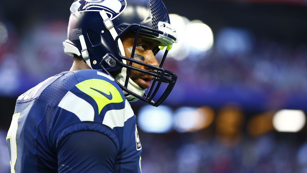 FieldGulls's tweet photo. Russell Wilson, Seahawks want extension done "before training camp" http://t.co/CqZzm6xoqy http://t.co/Wqf2cJRAM5