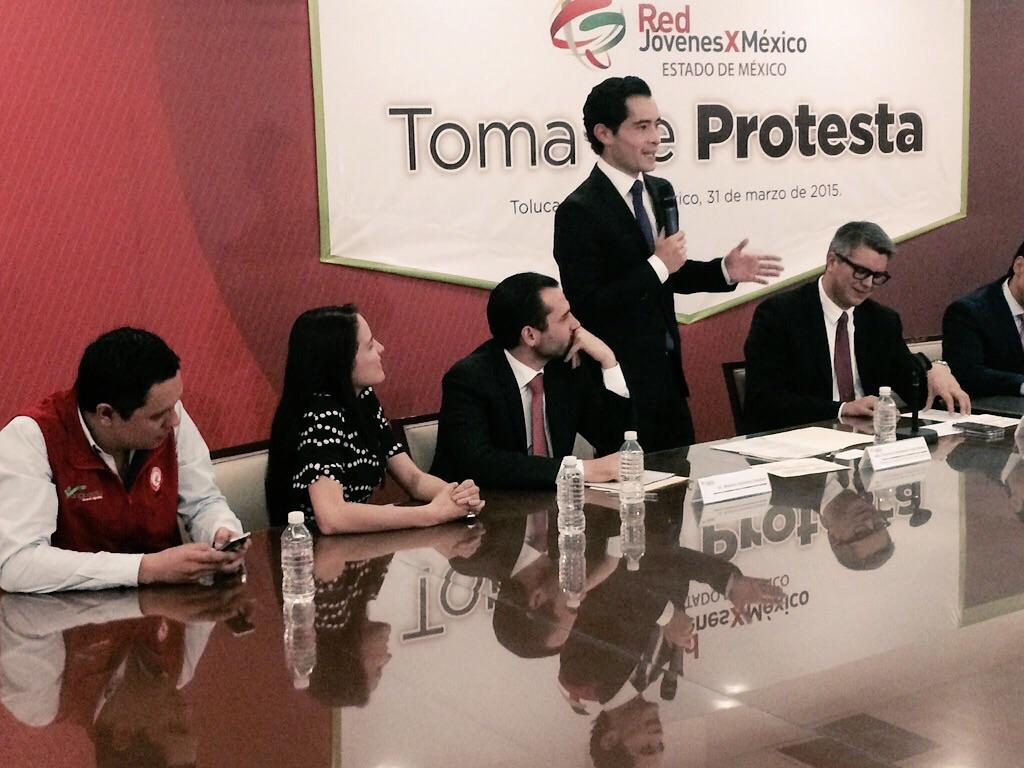 CJamesBarousse's tweet photo. Felicito a mi hermano @ChicoLBarrera  por su excelente trabajo al frente de la @RJXMEX_EDOMEX , éxito lo que venga! http://t.co/2q9kpVd24d