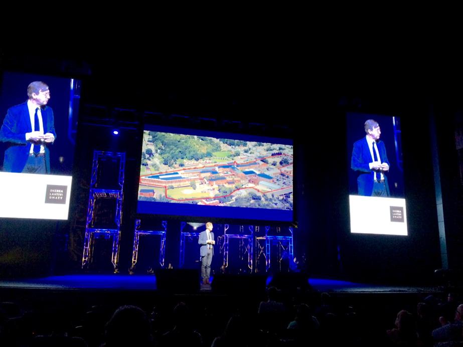 FableVision's tweet image. Listening to @MASS_MoCA Dir. Joseph Thompson at #CWF15 - wow!