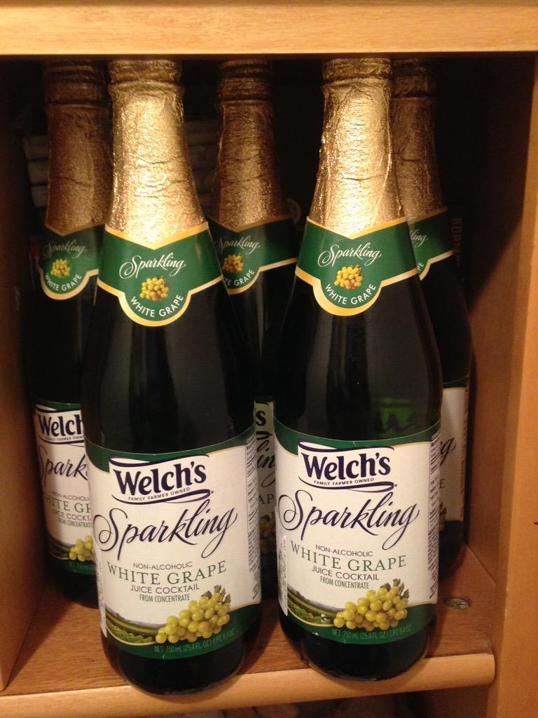 ben__shepard's tweet photo. Saw these on sale at the store today for $1. So naturally i got 5. #turnup #finnagetturnt http://t.co/ZMYsEyxuYl
