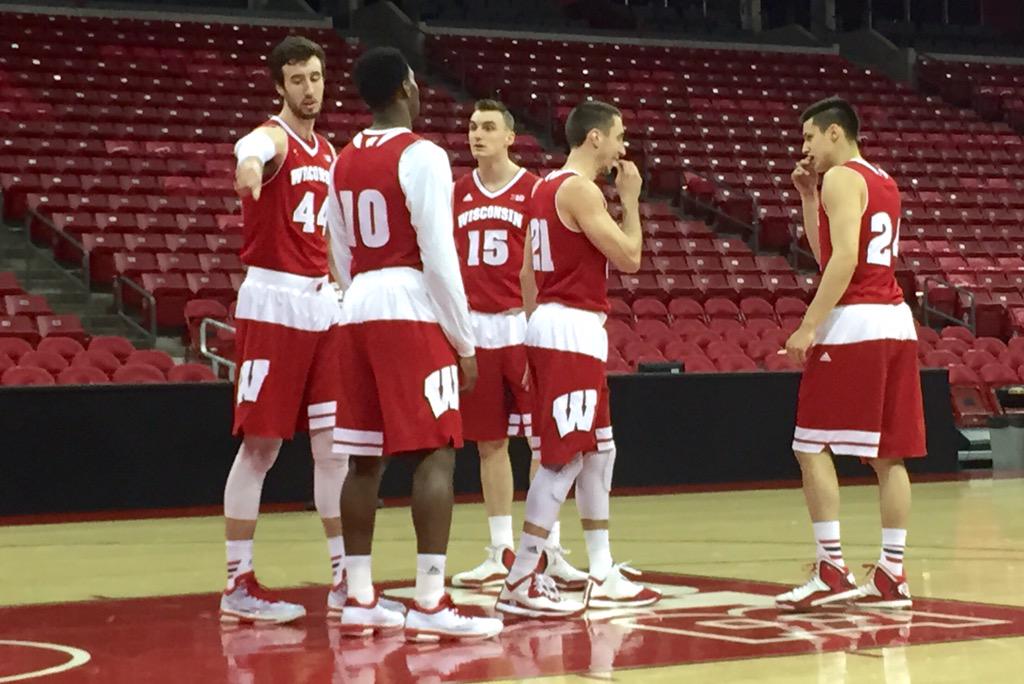 BadgerMBB's tweet photo. Breaking out the red.
#Badgers #FinalFour http://t.co/IvvxOVDa2t
