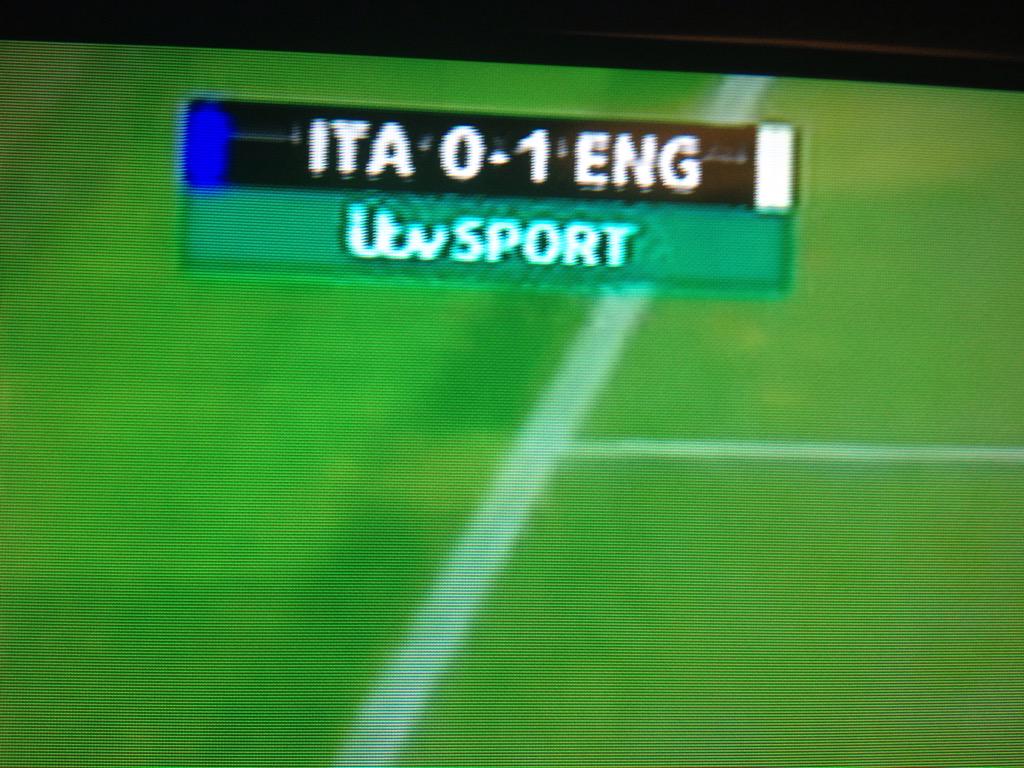 Bartonaldo's tweet photo. Don't remember England being 1-0 up today...
#Oops http://t.co/lM3TJZFvyu