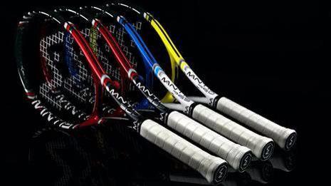 Las nueva gama de raquetas #mantis en 250g (amarilla), 265g (azul), y las 285 y 300 en negro-rojo. Espectaculares