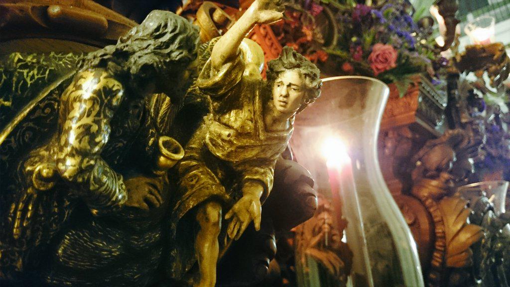 dani_perezL's tweet photo. Ya es #miercolessanto.Mañana saldrá el de las manos benditas,mis cristo orante,el del monte de los olivos.#Almeria http://t.co/Q44coG3wzA