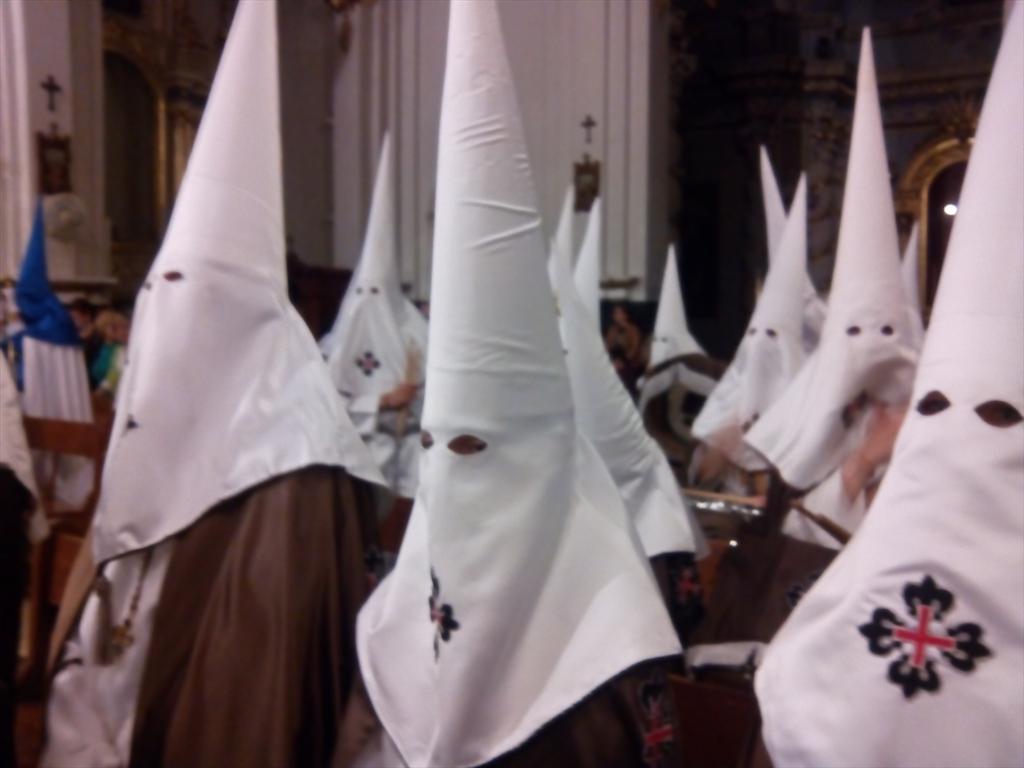 VeraCruzTorrent's tweet photo. Oración compartida con @divinocostado  y Negaciones de Pedro #SStaTorrent15 @SSantaTorrent #Torrent http://t.co/CABUT11hak