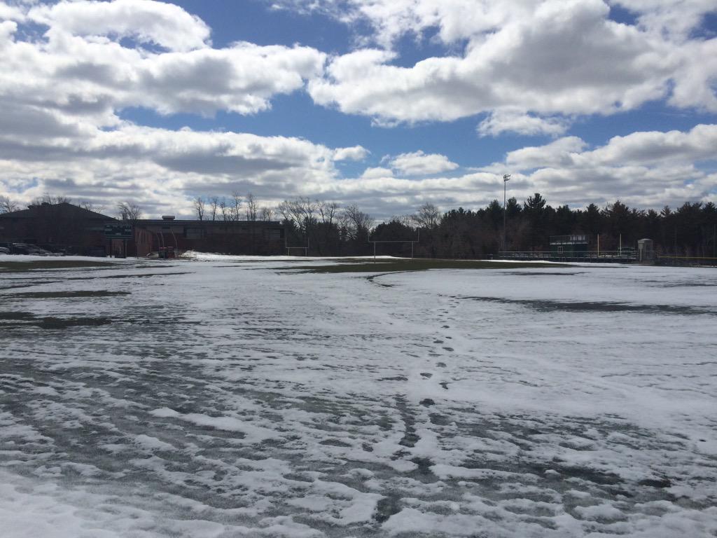 bostonmarathon's tweet photo. The #melt is underway in Hopkinton at the Athletes' Village. Melt! #BostonMarathon http://t.co/BLfgVGUx3f