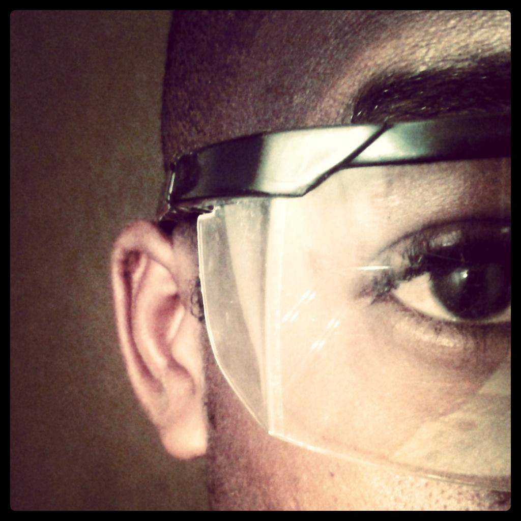 Romaric_Espoir's tweet photo. #Faceshoot only. Do the same @enoraollivier http://t.co/b9j0cqqmSI