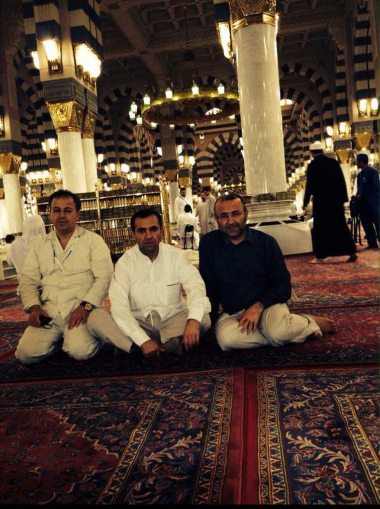 A_Boynukalin's tweet photo. Yarın bu güzel adamı, Eyüp Sultan'dan binlerce insanın duasıyla şehid mertebesine yolcu edeceğiz inşallah. http://t.co/O78f2a96pi