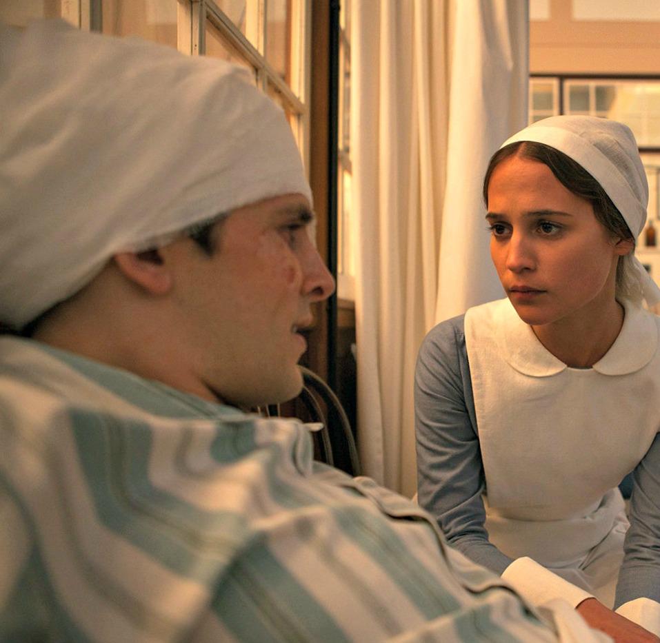 TestamentOfYou's tweet photo. #AliciaVikander and #ColinMorgan in #TestamentOfYouth. 
@LionsgateUK @BBCFilms http://t.co/pvTVw1k1uT